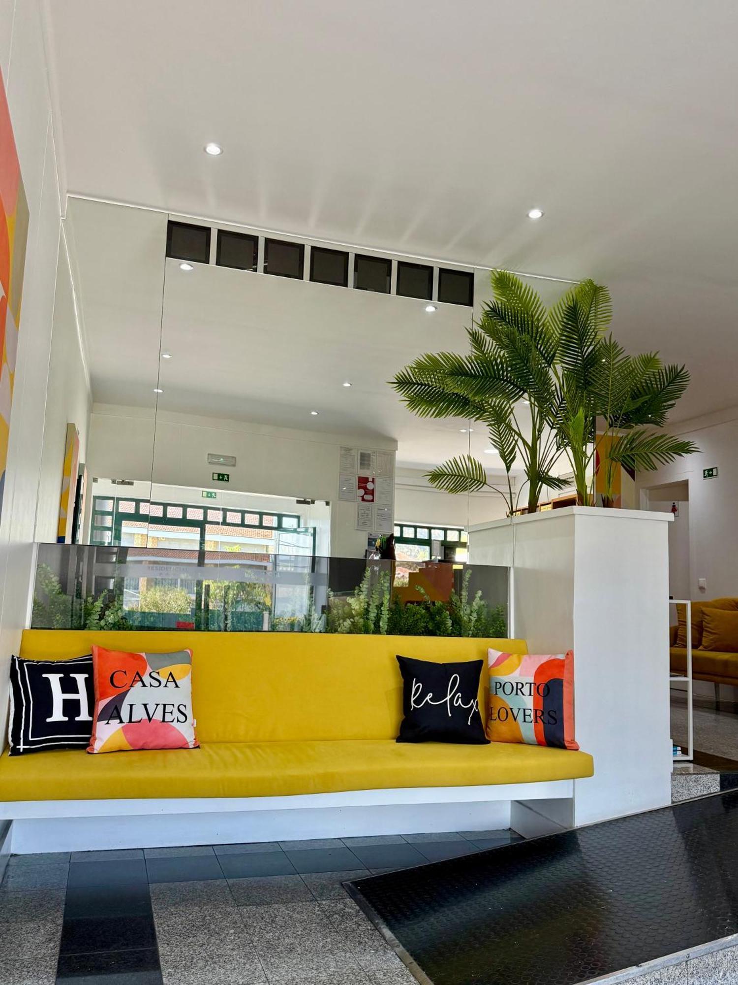 Residencial Dona Teresa Hotel Maia  Luaran gambar